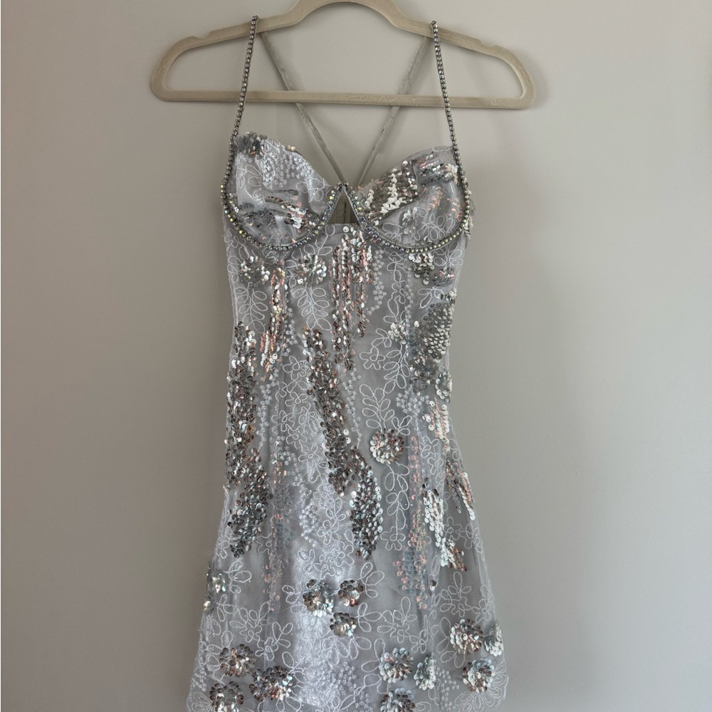 For Love and Lemons OPAL MINI DRESS SILVER sold out everywhere! Size XS - Picture 5 of 5